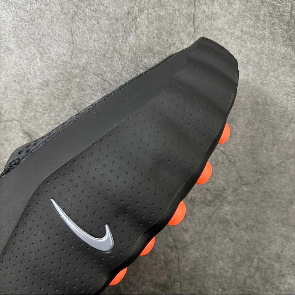 Brand new black Nike Mind 001 slippers (box not included)